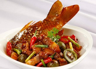 món ăn từ cá chép vàng