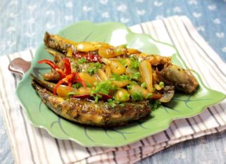 Hướng dẫn 3 cách làm cá bống kho tộ ngon chuẩn 3 miền Bắc – Trung – Nam (phần 2) Sơ chế cá bống làm món kho