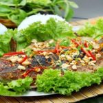 Cách làm cá lóc nướng cuốn bánh tráng hấp dẫn